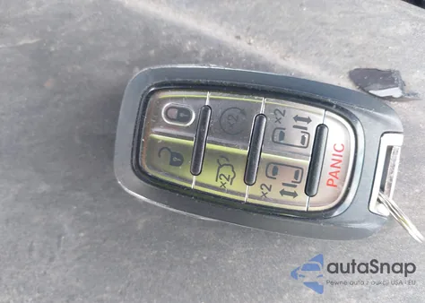 2023 Chrysler Pacifica Touring L из США, поврежденный, VIN 2C4RC1BG8PR546964